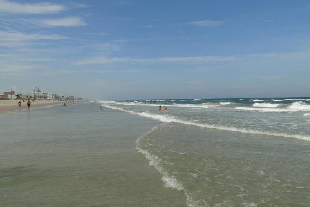 Tranquilidade A Alguns Passos Da Praia - Churrasqueira, Super Wi-Fi! Matinhos Εξωτερικό φωτογραφία